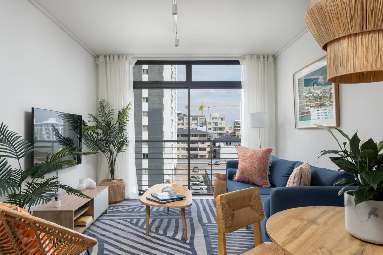 Heart Of Sea Point Mountain Views Cape Town