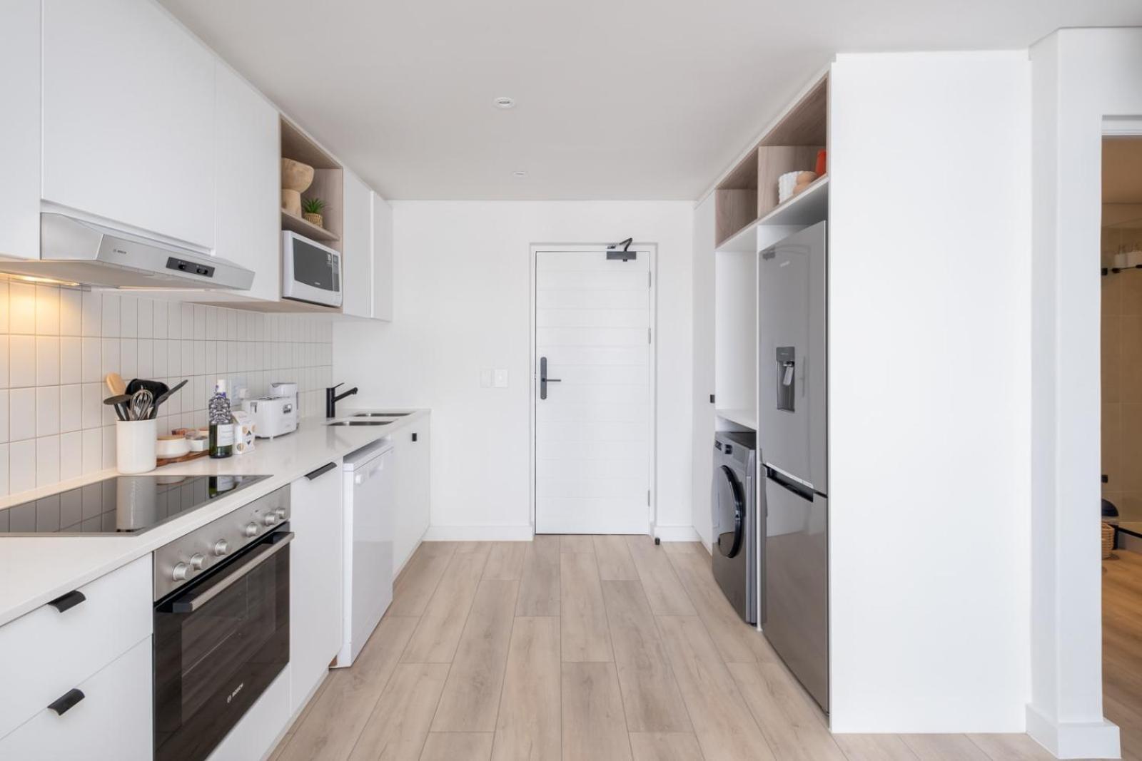 Apartment Heart Of Sea Point Mountain Views