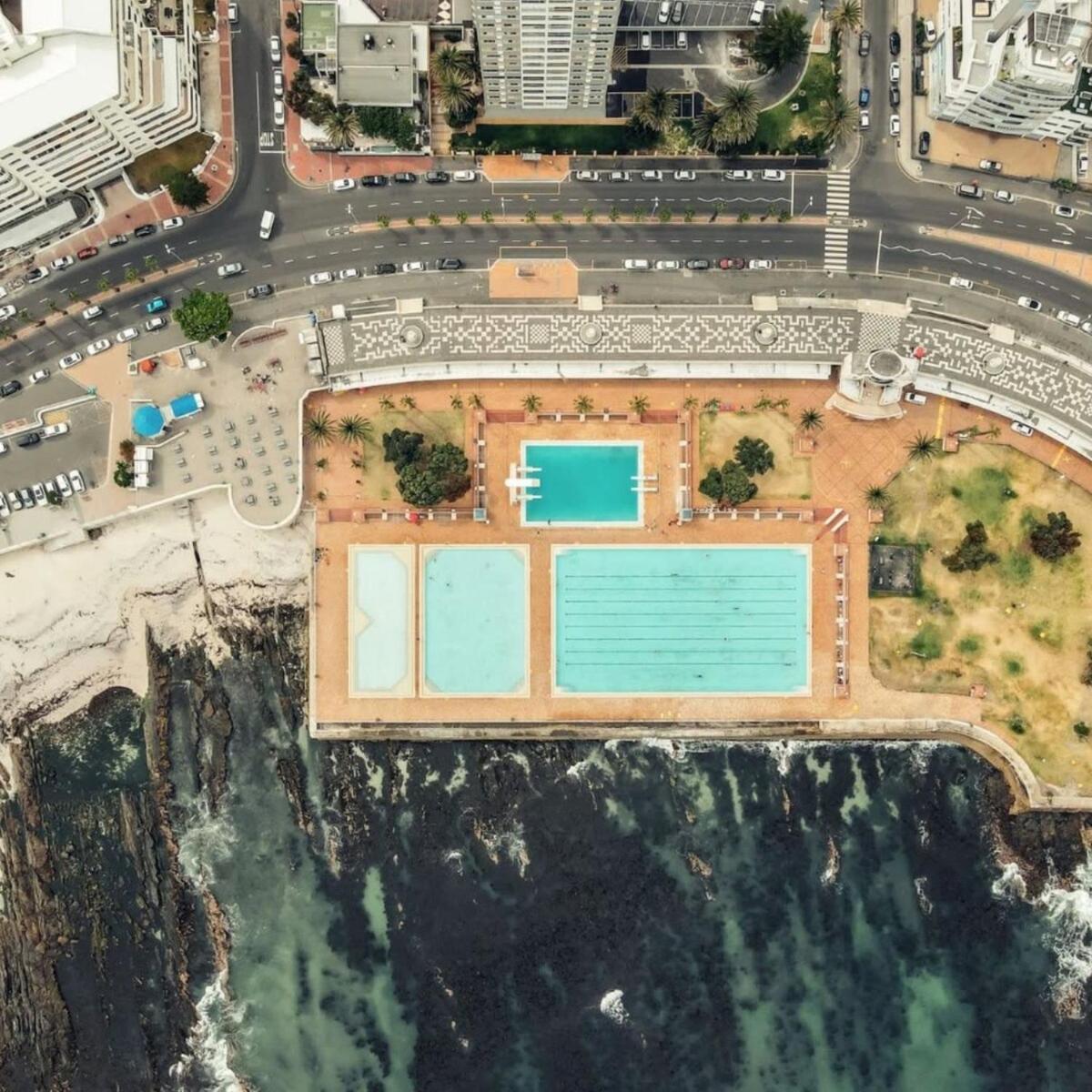 Apartment Heart Of Sea Point Mountain Views *
